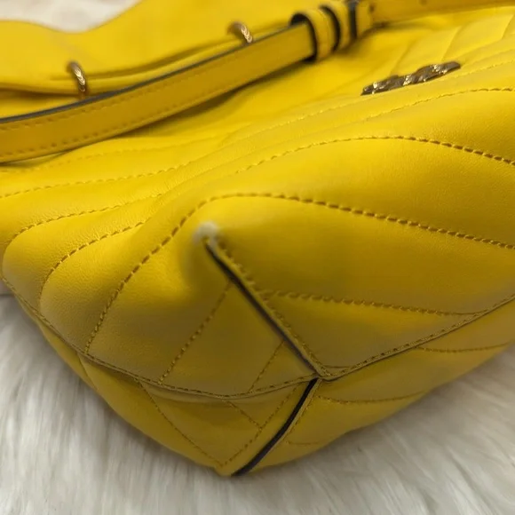 TORY BURCH Kira Bucket Bag